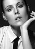 photo Kathleen Robertson